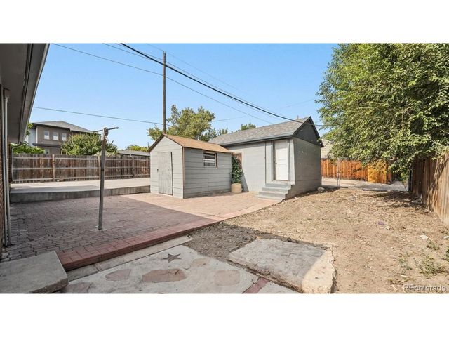 801 Hooker St, Denver, CO 80204