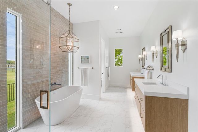 515 El Barco, Corsicana, TX 75109