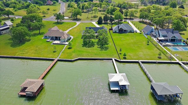 515 El Barco, Corsicana, TX 75109