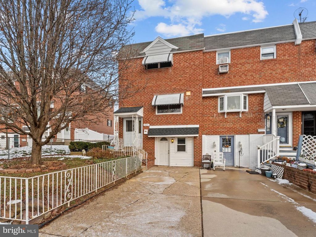 3321 FAIRDALE RD, Philadelphia, PA 19154