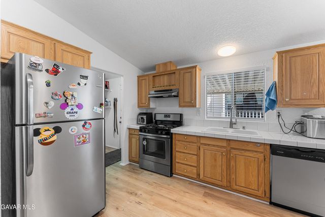 1501 E Avenue I Spc 131, Lancaster, CA 93535