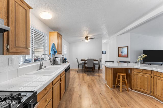 1501 E Avenue I Spc 131, Lancaster, CA 93535