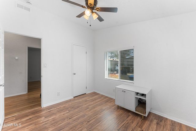 1501 E Avenue I Spc 131, Lancaster, CA 93535