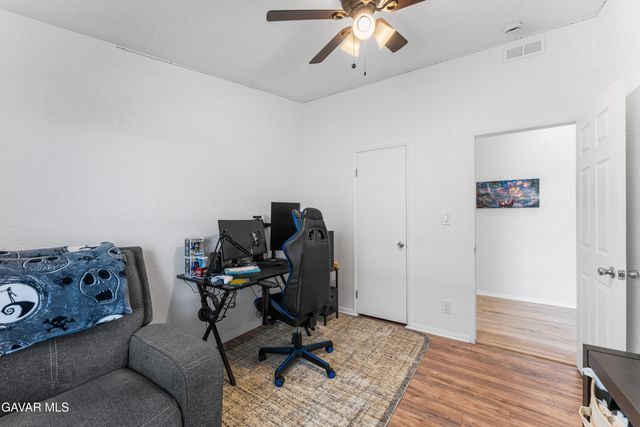 1501 E Avenue I Spc 131, Lancaster, CA 93535
