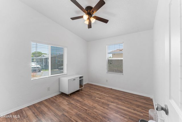 1501 E Avenue I Spc 131, Lancaster, CA 93535