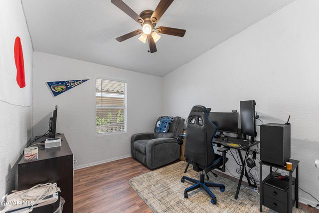 1501 E Avenue I Spc 131, Lancaster, CA 93535