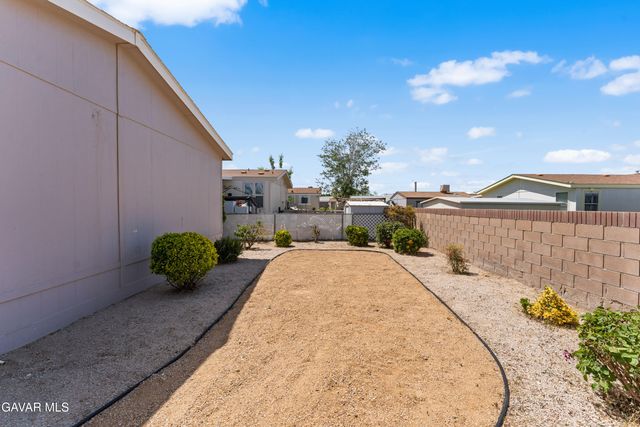 1501 E Avenue I Spc 131, Lancaster, CA 93535