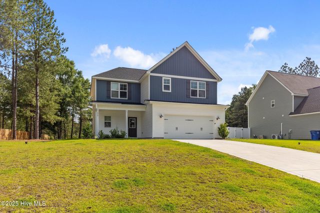 212 Flying Bolt Drive, Raeford, NC 28376