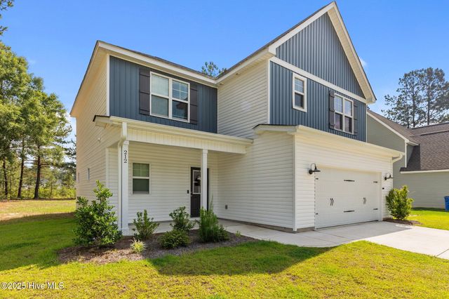 212 Flying Bolt Drive, Raeford, NC 28376