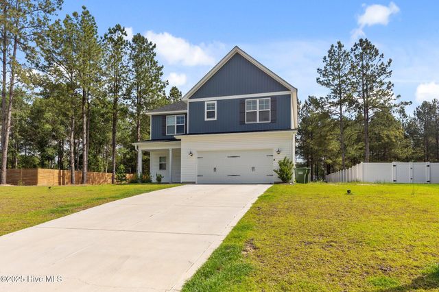 212 Flying Bolt Drive, Raeford, NC 28376