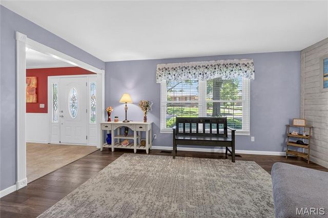 5311 Hamlin Court, Mehlville, MO 63128