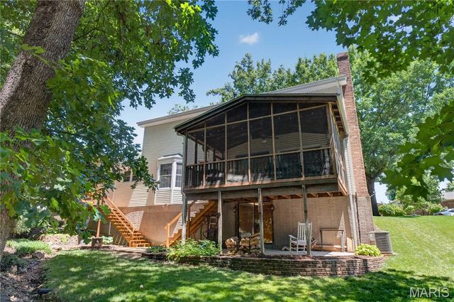 5311 Hamlin Court, Mehlville, MO 63128