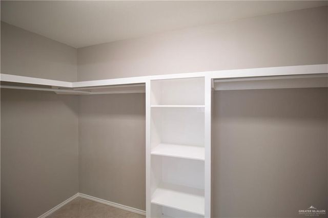8227 N 25th Lane, Mcallen, TX 78504