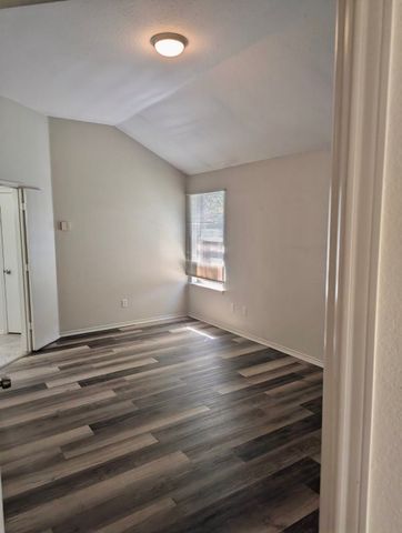 8541 Western Meadows Drive, Fort Worth, TX 76244