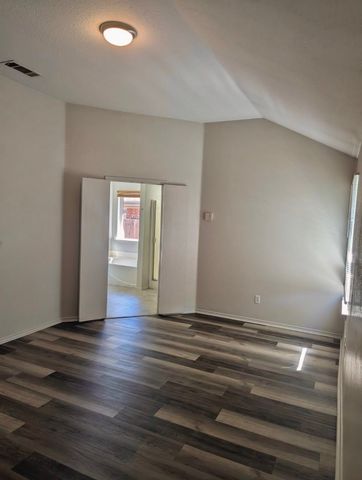 8541 Western Meadows Drive, Fort Worth, TX 76244