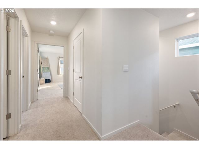 2985 W St, Springfield, OR 97477