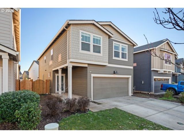 2985 W St, Springfield, OR 97477