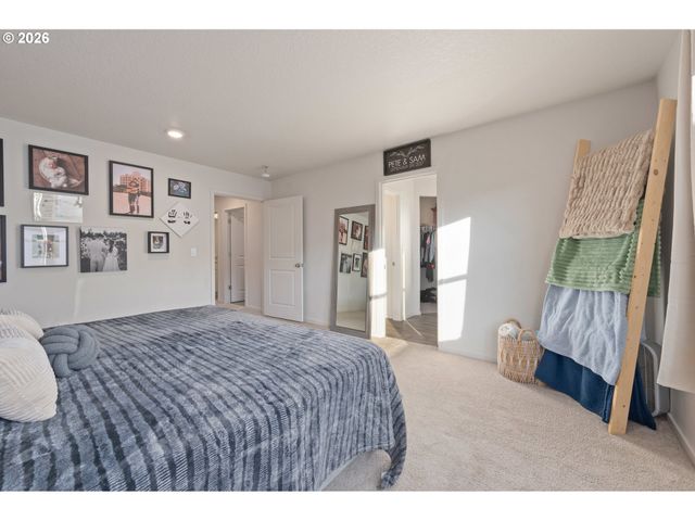 2985 W St, Springfield, OR 97477