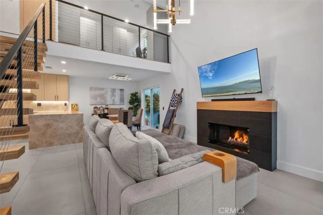 24 La Costa ct., Laguna Beach, CA 92651