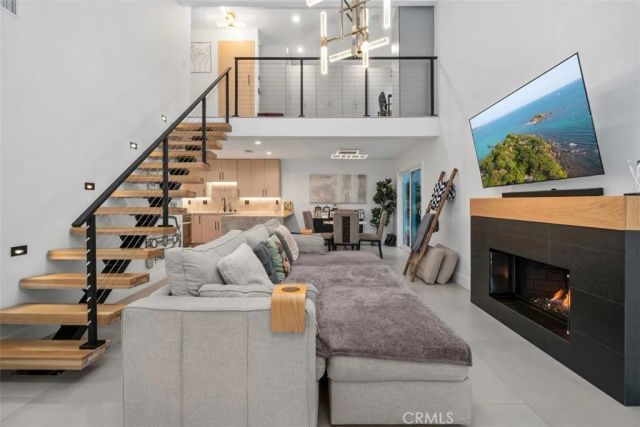 24 La Costa ct., Laguna Beach, CA 92651