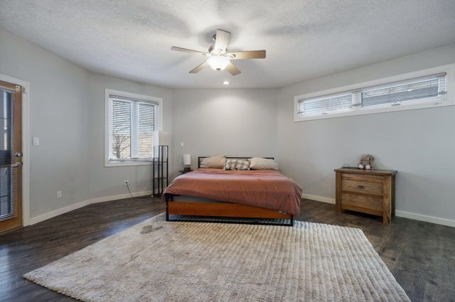 500 Cilantro Lane NW, Albuquerque, NM 87104