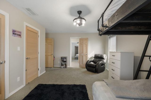 500 Cilantro Lane NW, Albuquerque, NM 87104