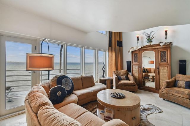 4950 BAYSHORE BOULEVARD 22, Tampa, FL 33611