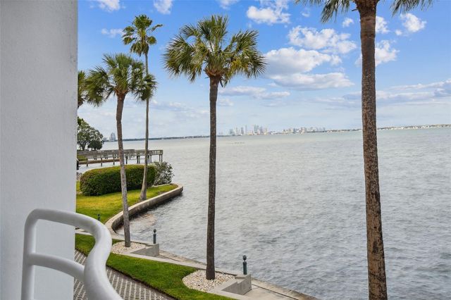 4950 BAYSHORE BOULEVARD 22, Tampa, FL 33611