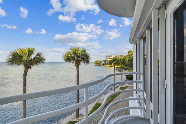 4950 BAYSHORE BOULEVARD 22, Tampa, FL 33611