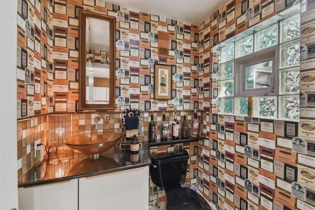 4950 BAYSHORE BOULEVARD 22, Tampa, FL 33611