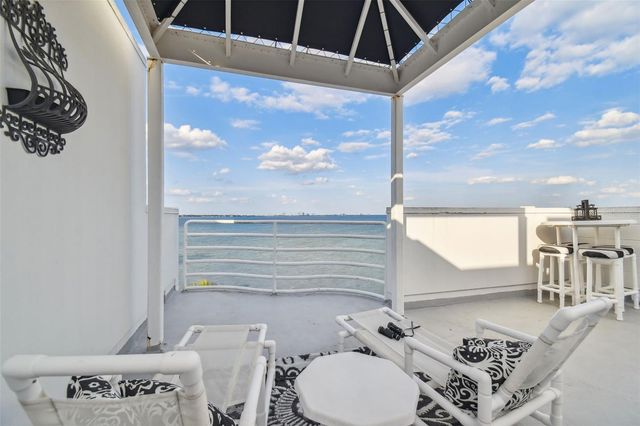 4950 BAYSHORE BOULEVARD 22, Tampa, FL 33611