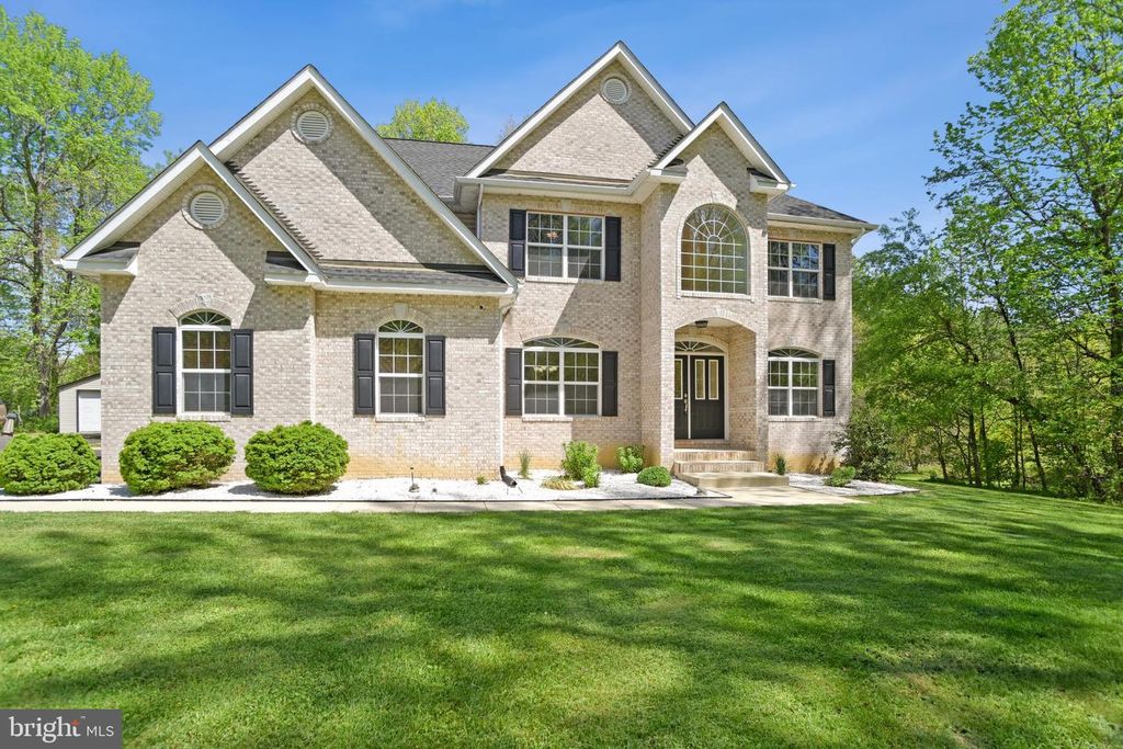 Image 1 of property listing at 14010 ARNETTE PL, Charlotte Hall, MD 20622