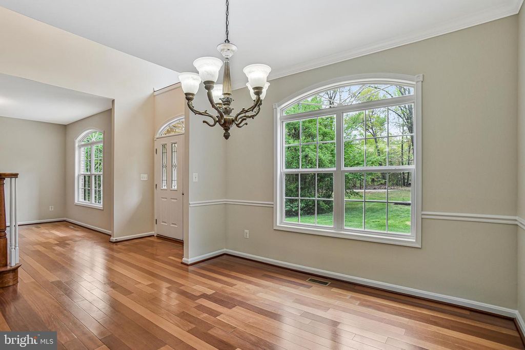 Image 15 of property listing at 14010 ARNETTE PL, Charlotte Hall, MD 20622