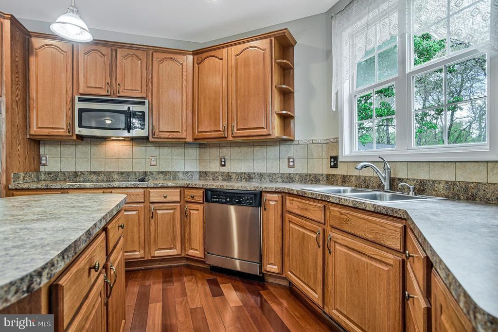 Image 24 of property listing at 14010 ARNETTE PL, Charlotte Hall, MD 20622