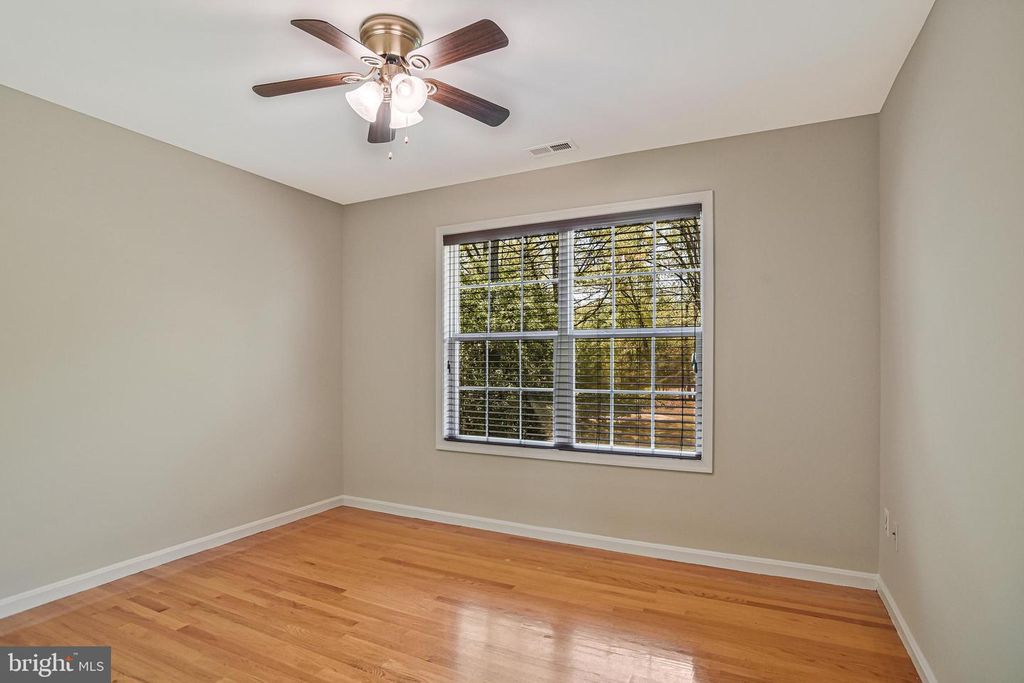 Image 34 of property listing at 14010 ARNETTE PL, Charlotte Hall, MD 20622