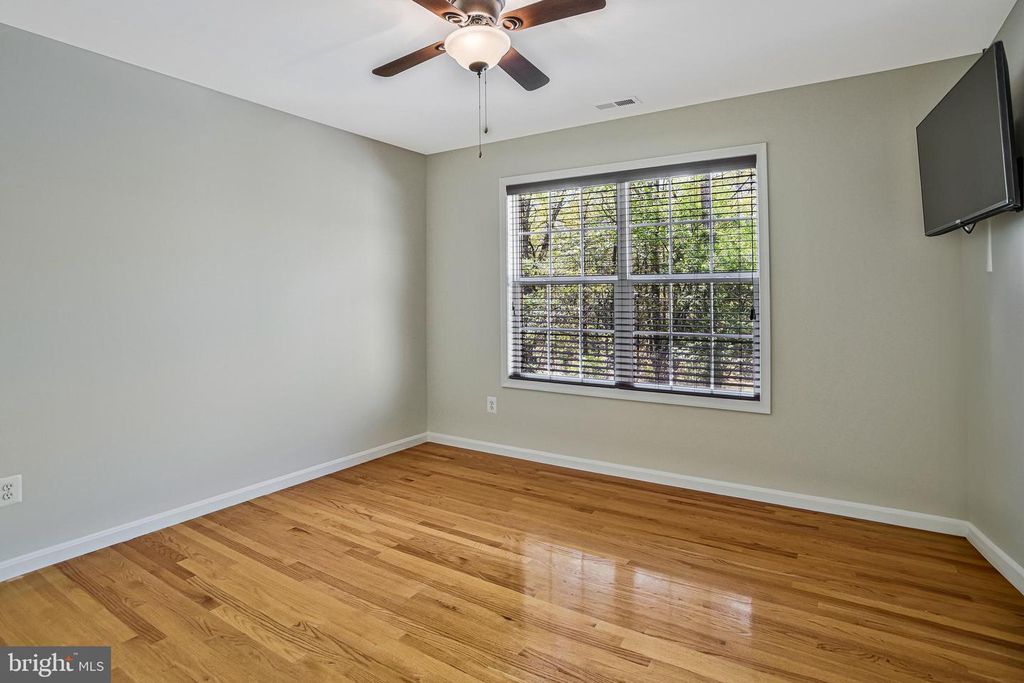Image 36 of property listing at 14010 ARNETTE PL, Charlotte Hall, MD 20622