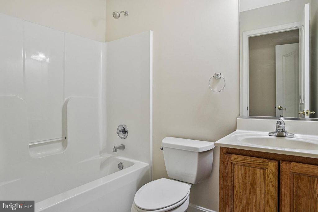 Image 41 of property listing at 14010 ARNETTE PL, Charlotte Hall, MD 20622