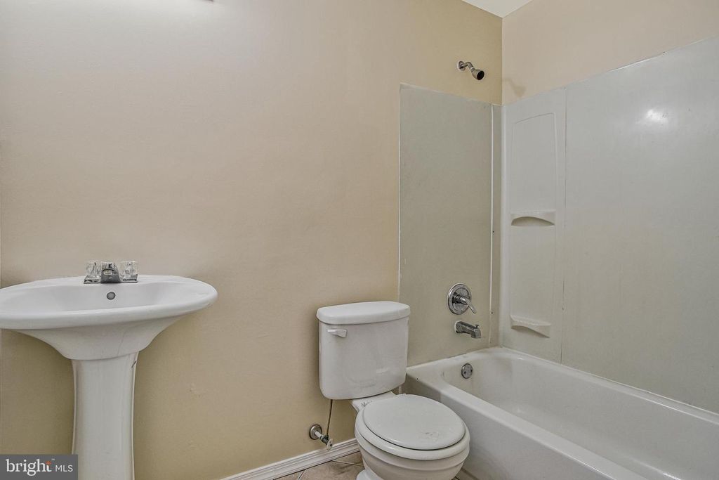 Image 57 of property listing at 14010 ARNETTE PL, Charlotte Hall, MD 20622