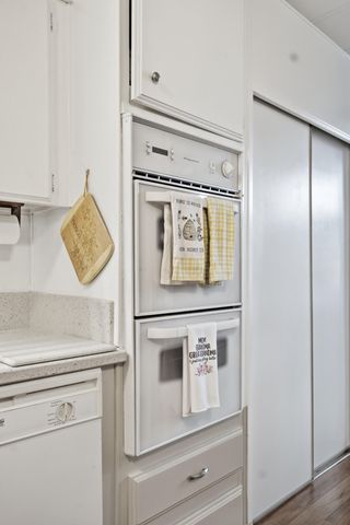 2627 W Midvalley Avenue 107, Visalia, CA 93277