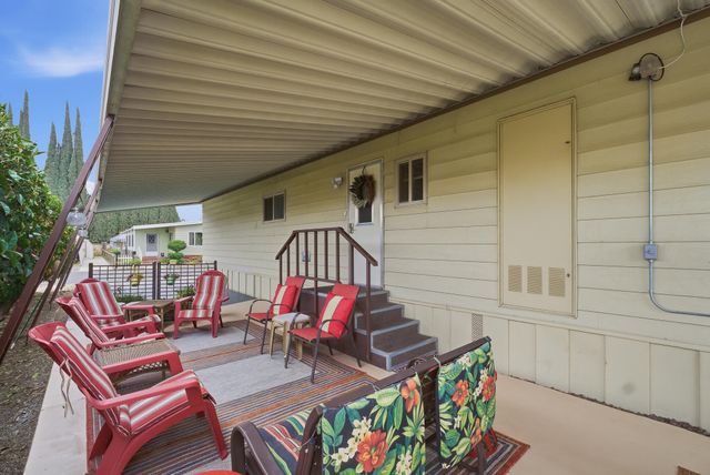 2627 W Midvalley Avenue 107, Visalia, CA 93277