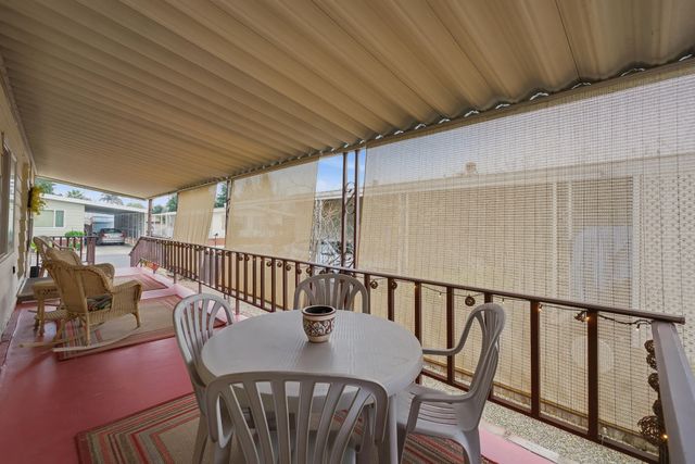 2627 W Midvalley Avenue 107, Visalia, CA 93277