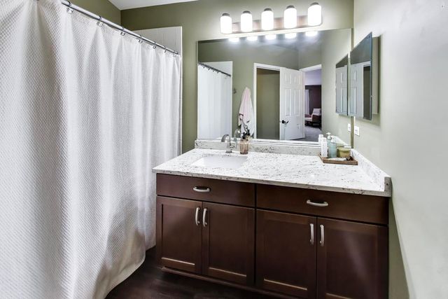 924 Ainsley Drive ---, West Chicago, IL 60185