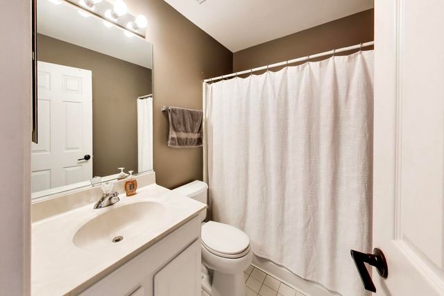 924 Ainsley Drive ---, West Chicago, IL 60185