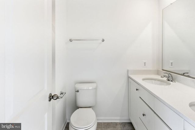 127 COURTHOUSE DR, Martinsburg, WV 25404