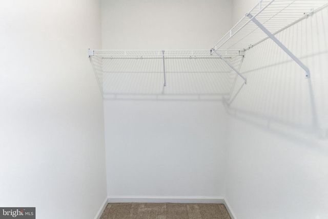 127 COURTHOUSE DR, Martinsburg, WV 25404