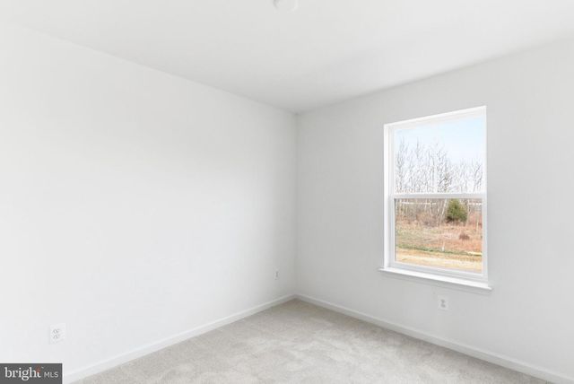 127 COURTHOUSE DR, Martinsburg, WV 25404