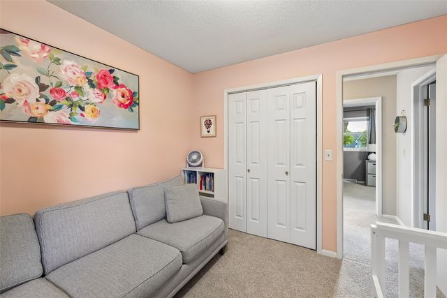 6686 NW 54th Court, Johnston, IA 50131