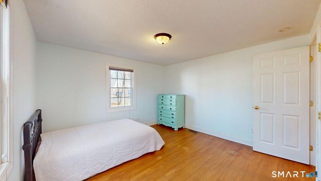 13 Pine Drive, Windsor Locks, CT 06096