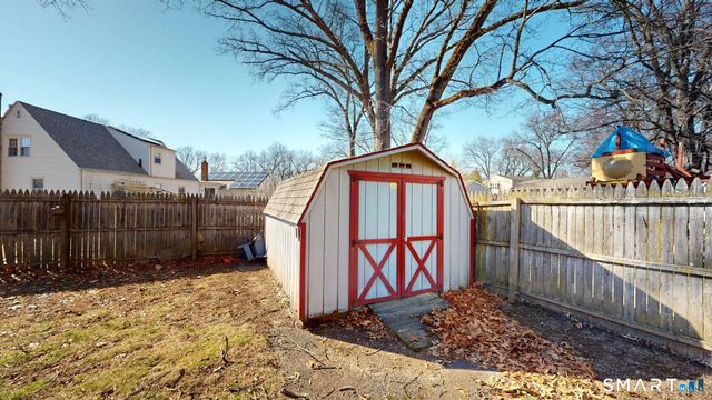 13 Pine Drive, Windsor Locks, CT 06096