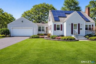 13 Pine Drive, Windsor Locks, CT 06096